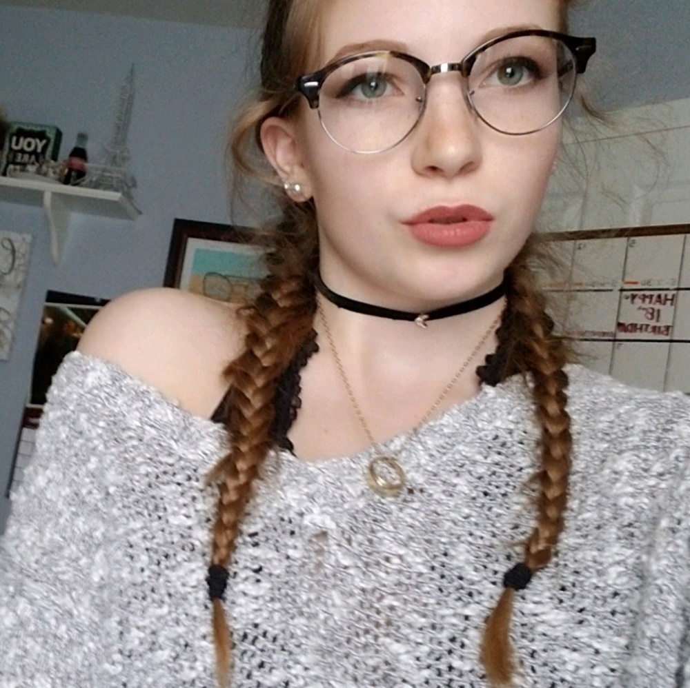 Meet your Posher, Natalie